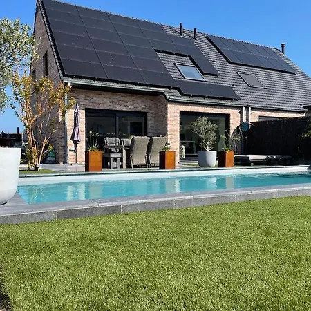Holiday home Feelathome De Kust *